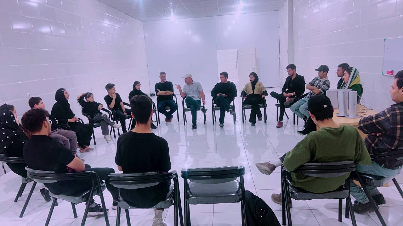 کلاس مقدماتی بازیگری هگمتانه 