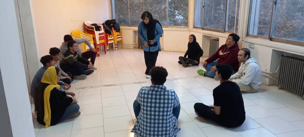 کلاس مقدماتی بازیگری آپادانا