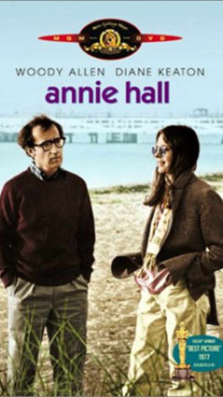 نقد و بررسی فیلم‌ در آپادانا