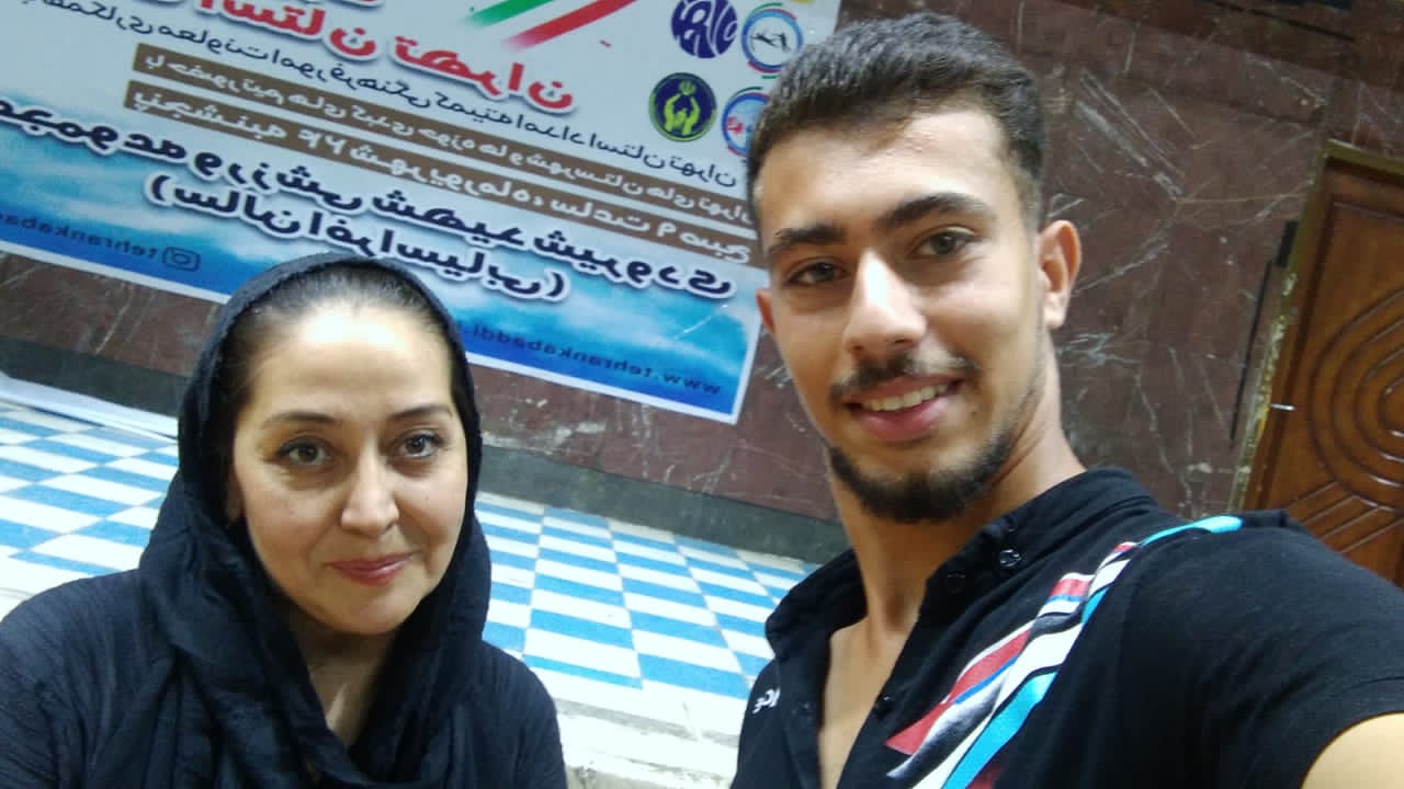 خروجی های آپادانا