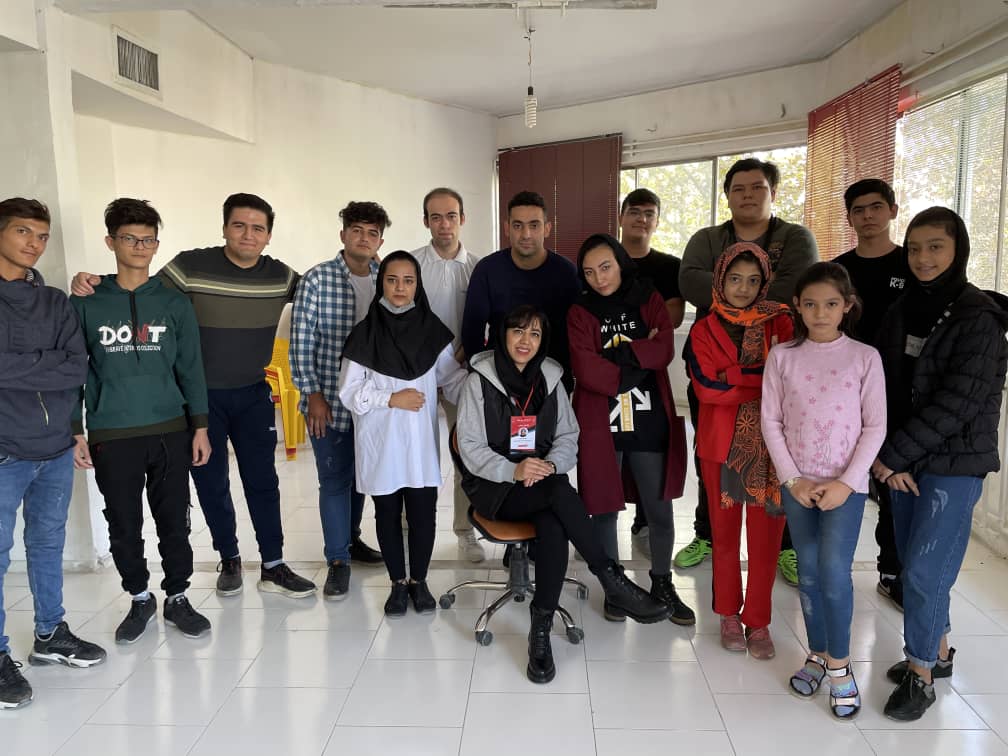 کلاس مقدماتی بازیگری آپادانا