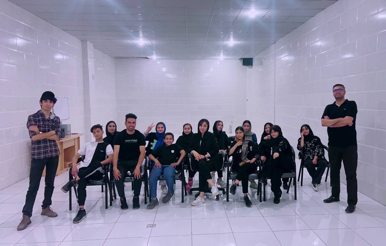 کلاس مقدماتی بازیگری هگمتانه 