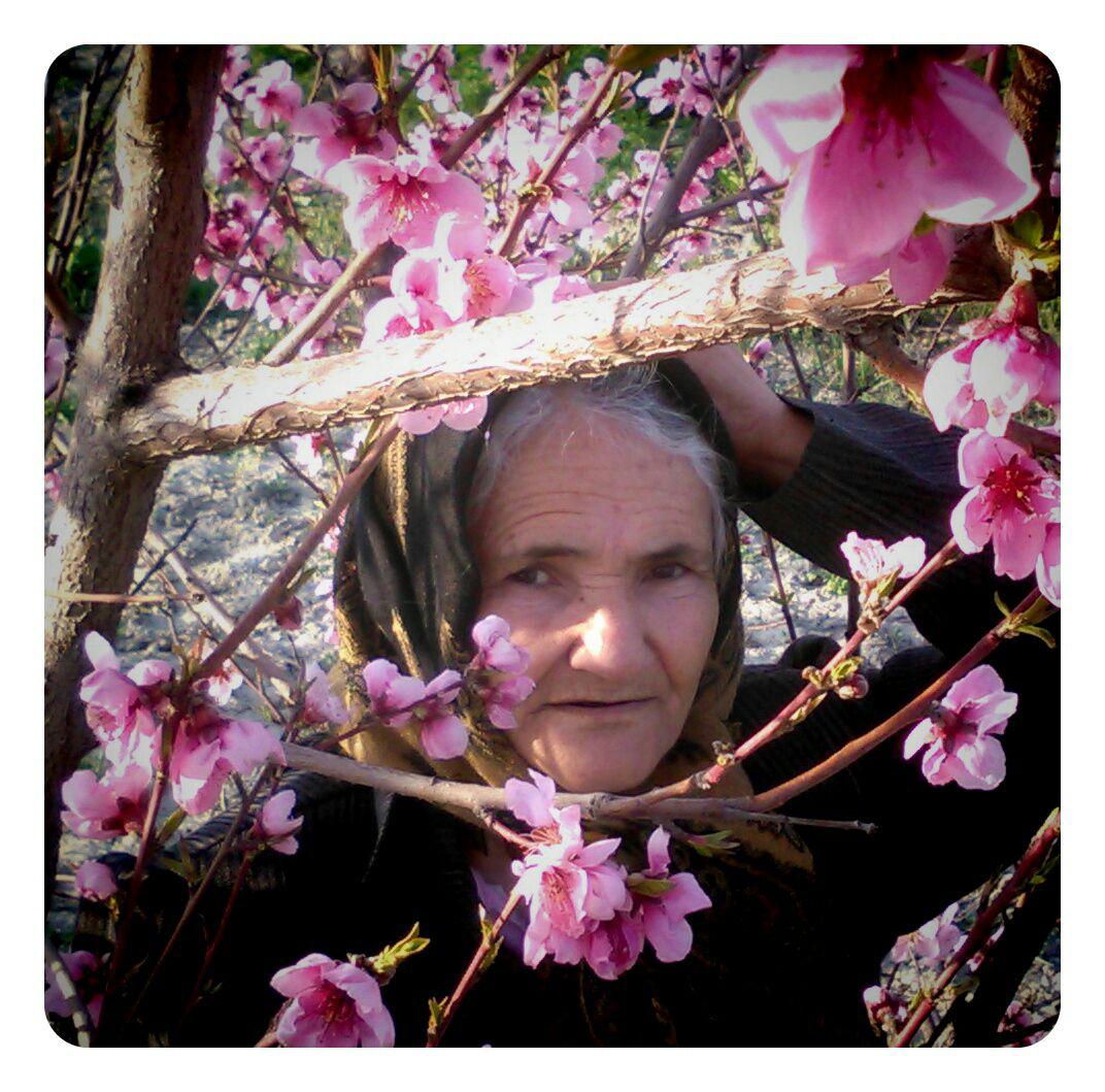 درگذشت مادری مهربان و فداکار