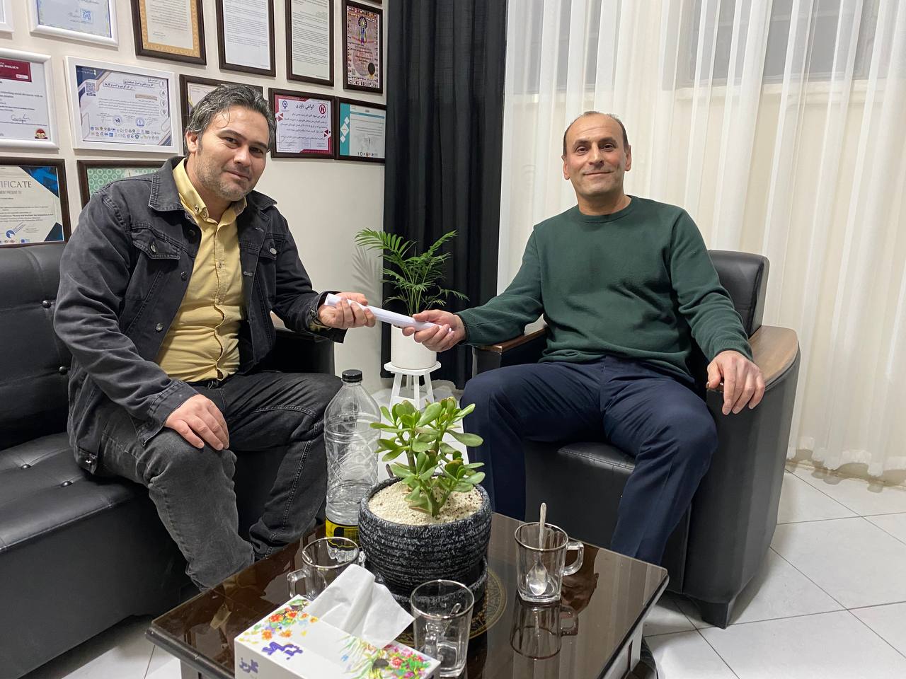 فیلمنامه بی نگاه