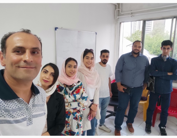 کلاس کارگردانی آپادانا