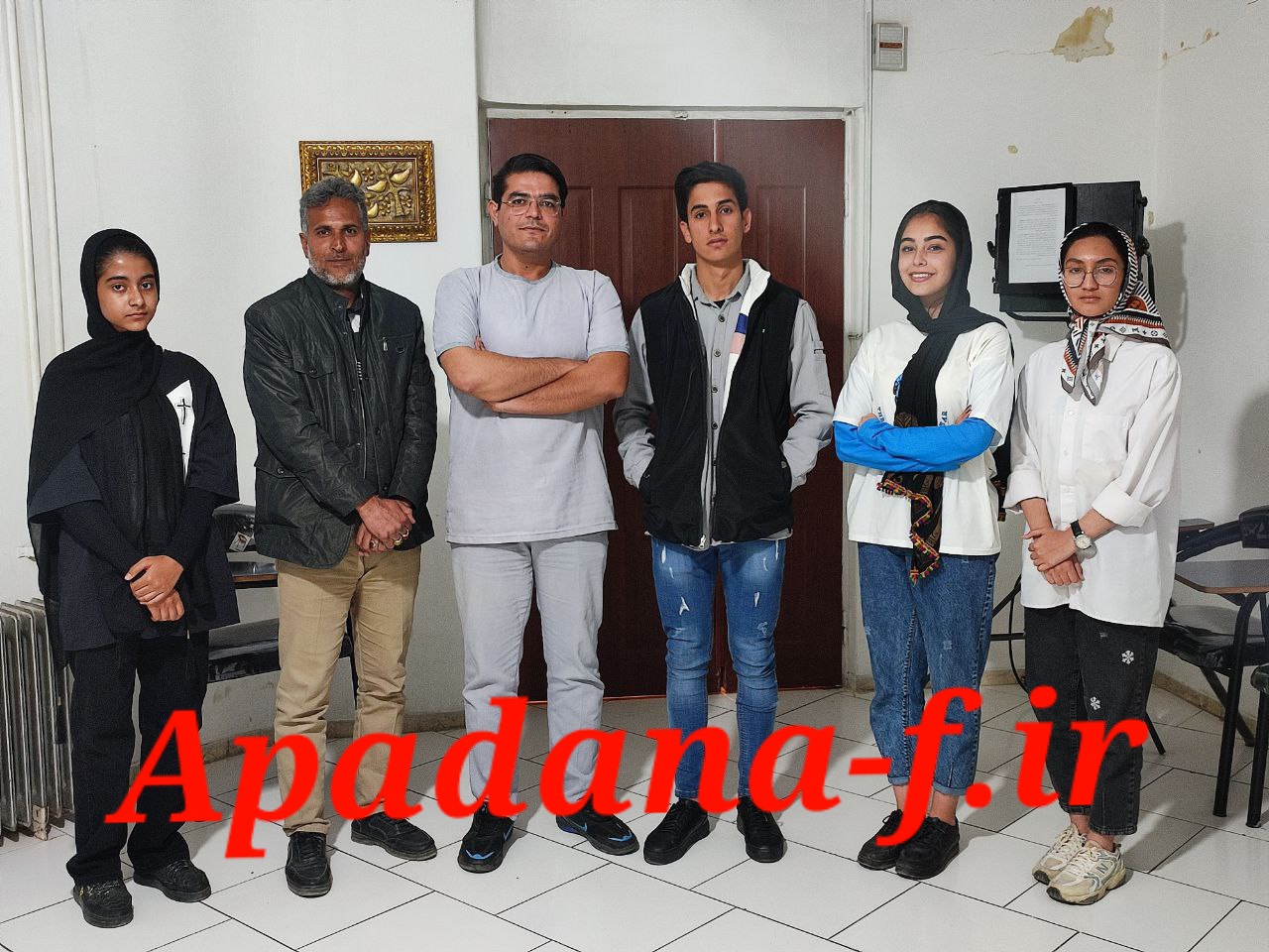 نمایشنامه خوانی نمایش سکو