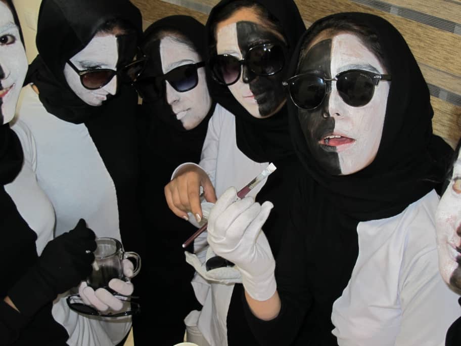 گروه پانتومایم آپادانا