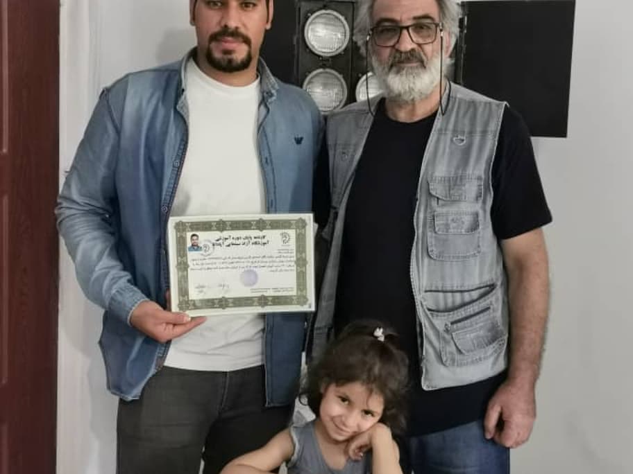 فارغ التحصیلان آپادانا