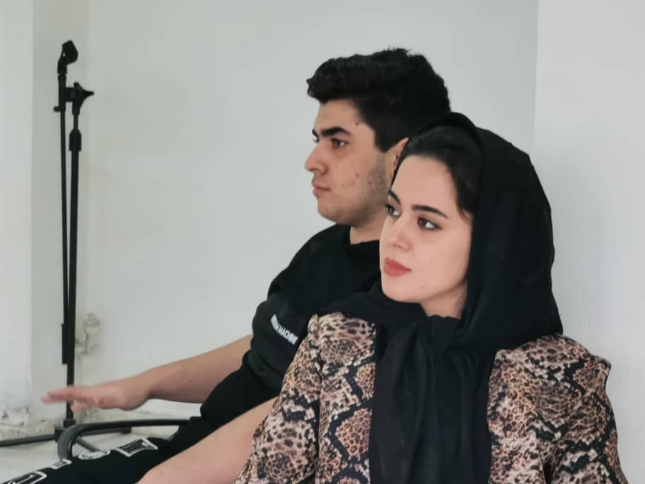 مهلا و محراب نیرومند