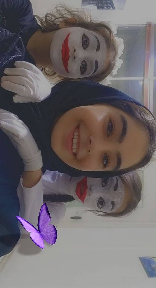 آیناز سعدآبادی