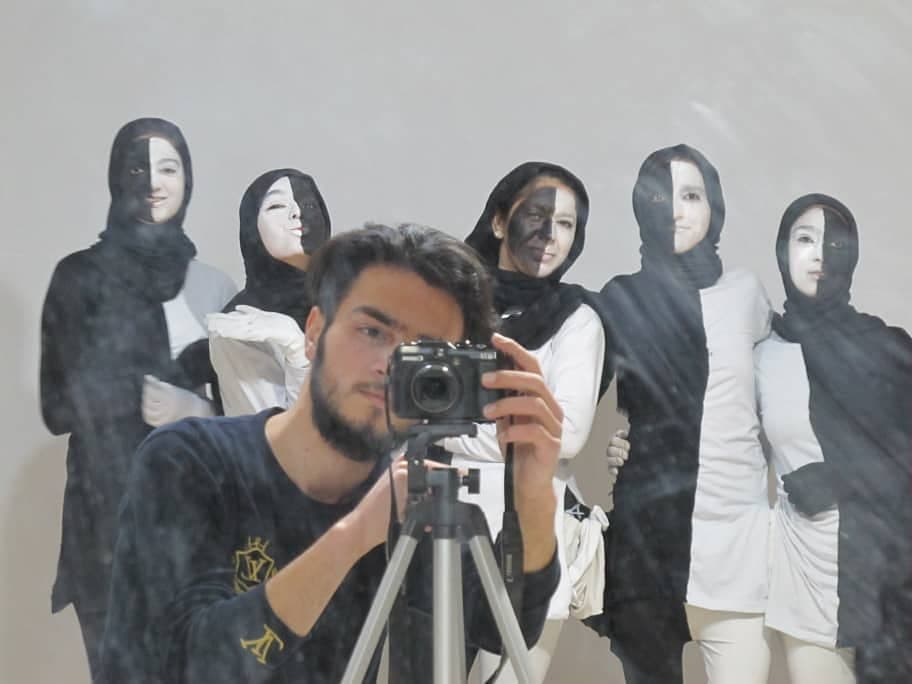 گروه پانتومیم آپادانا