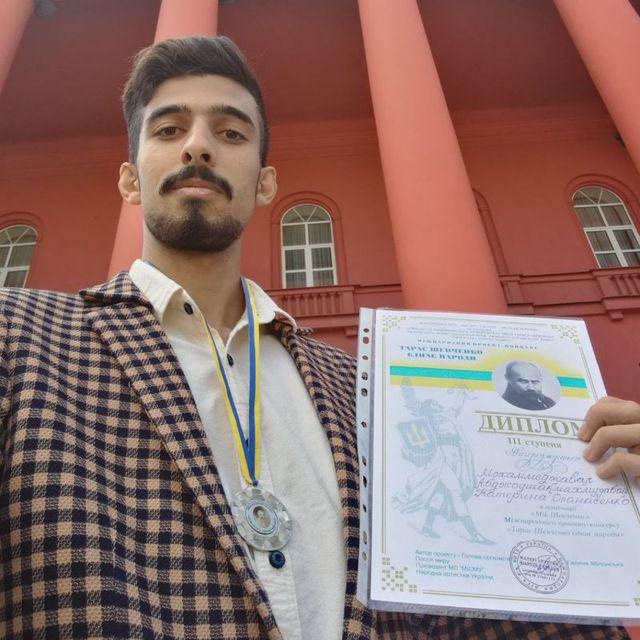 کسب دیپلم افتخار