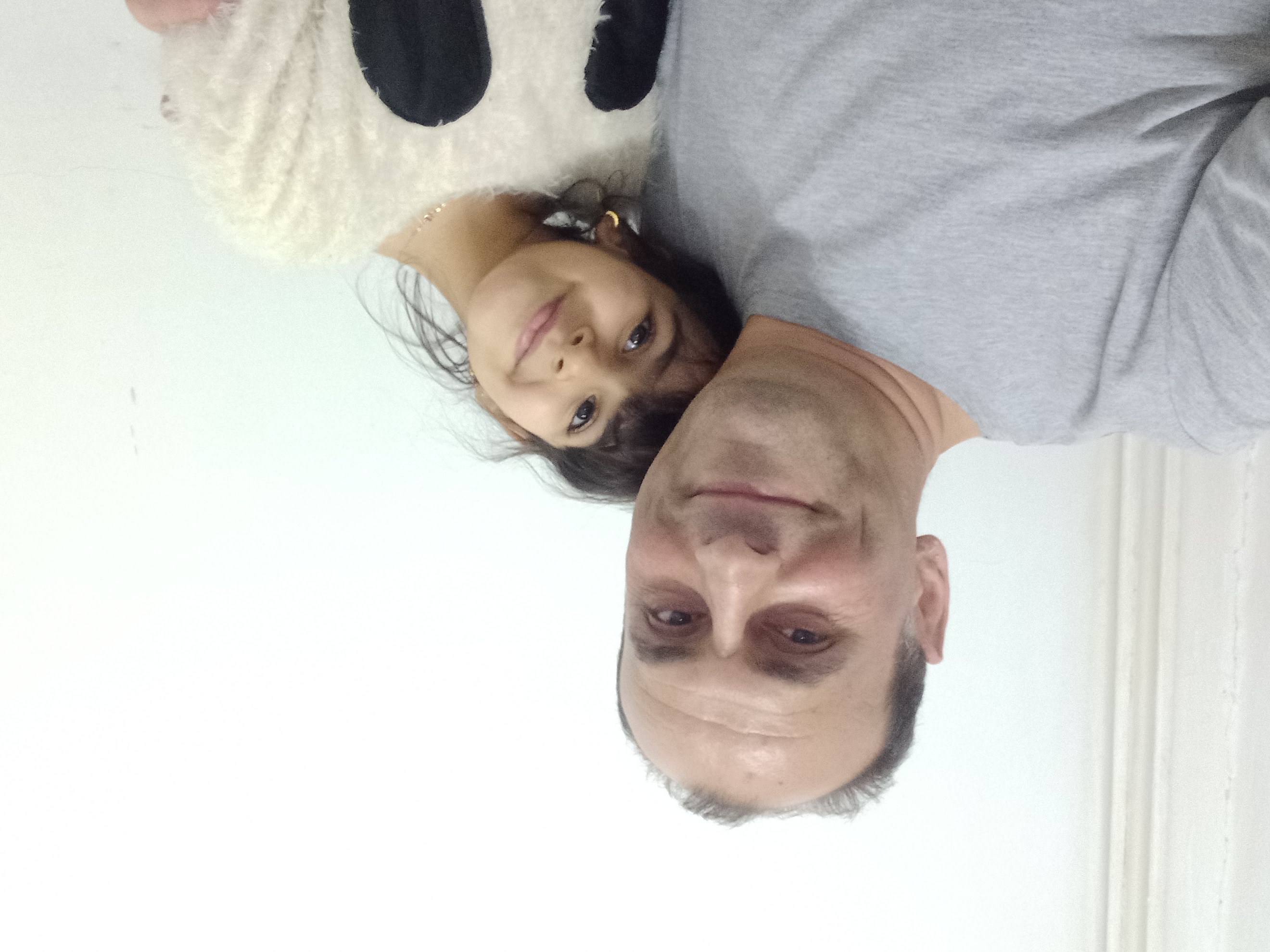 سلنا سلطانی قانع