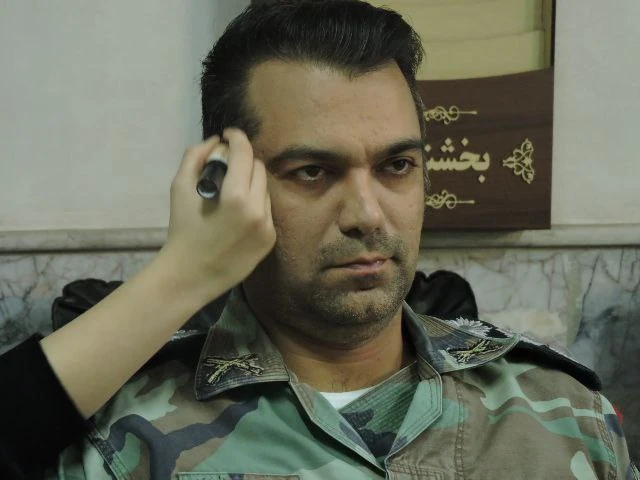 او فقط شوپن گوش می کند