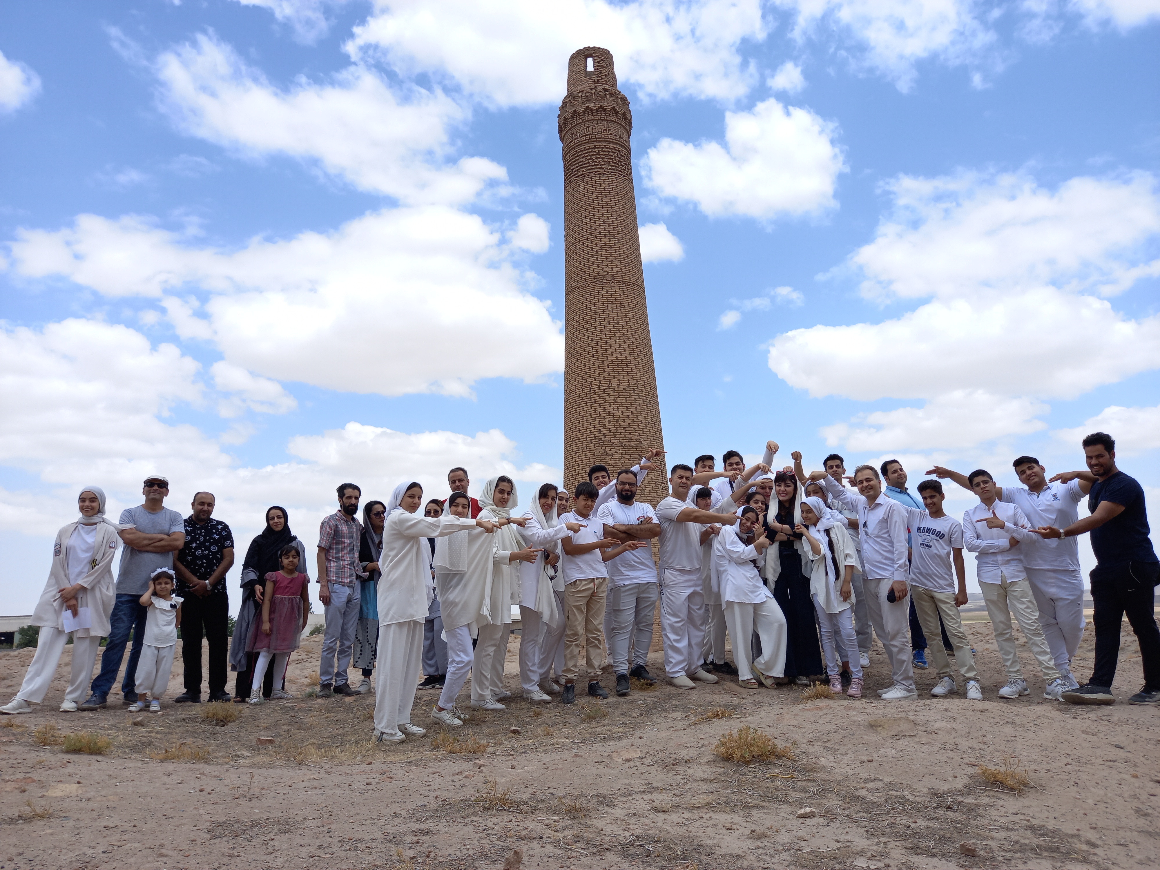 آموزشگاه آزاد سینمایی آپادانا