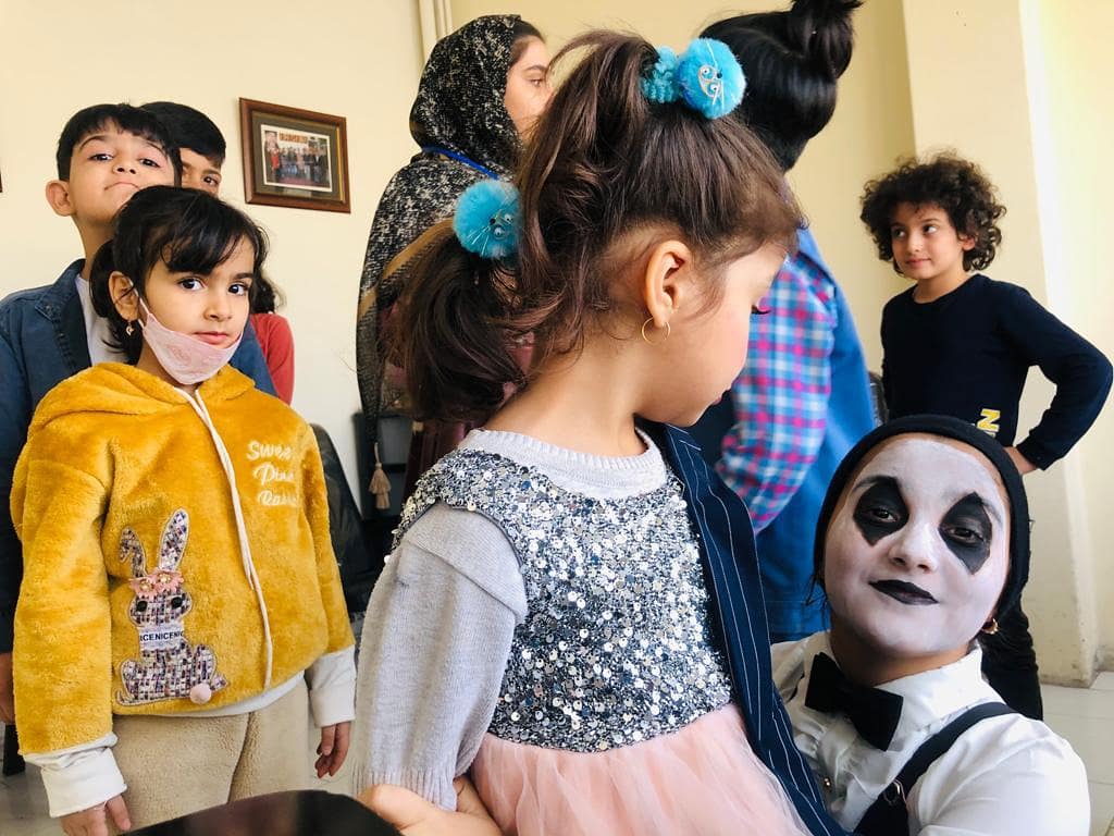 کلاس بازیگری کودکان و نوجوانان اپادانا